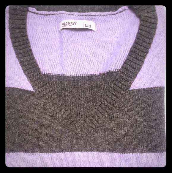 Old Navy Sweaters - Old Navy V-neck Sweater